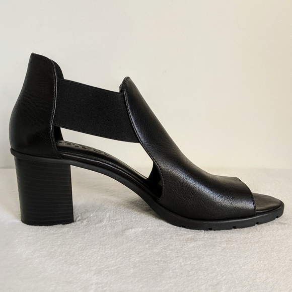 THE FLEXX Sandal Leather Open Toe Elastic Side Strap Block Heel Black 9.5 NIB - Picture 6 of 16
